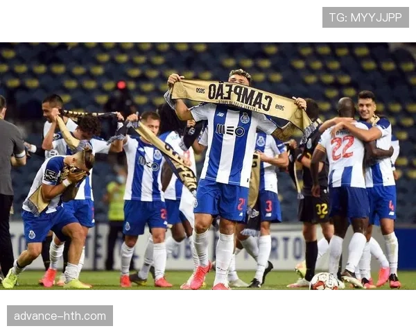 波尔图状态回暖表现稳健，强势冲击联赛冠军