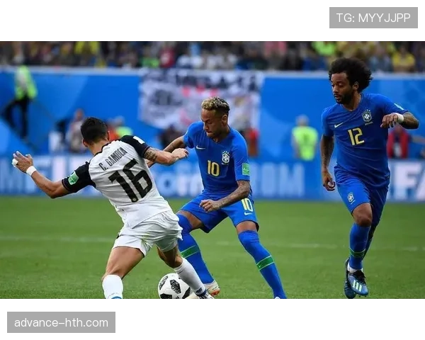 朱尔斯·孔德近期防守表现与状态提升分析 朱尔斯·孔德近期防守表现与状态提升分析